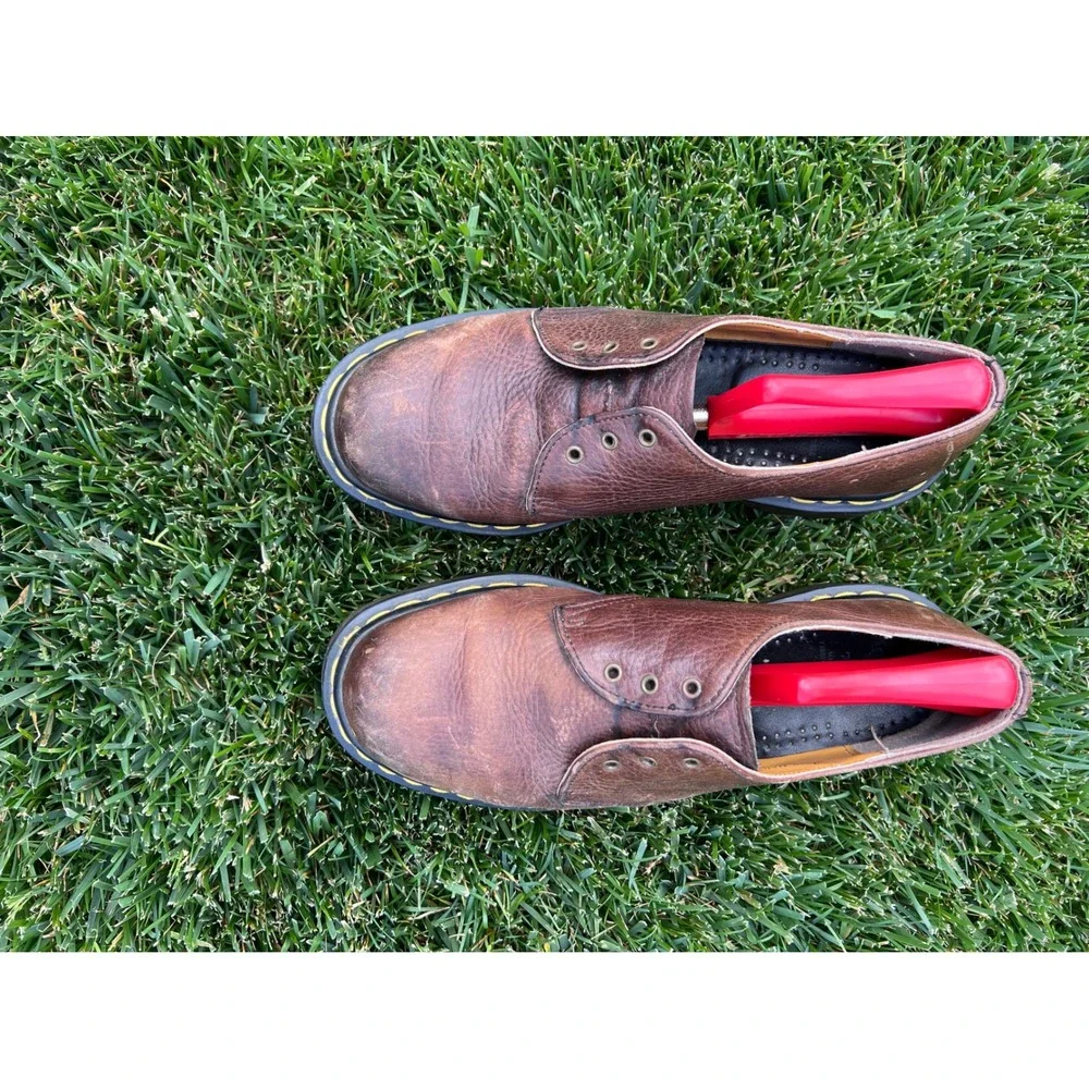 Dr. Martens Vintage Made in England Pebbled Brown Leather‎ Oxford Shoes 3 Eyelet